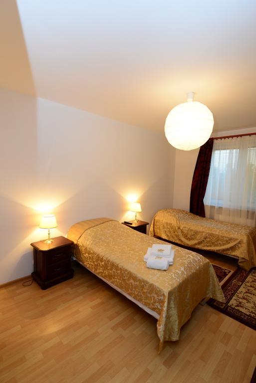 B&B Airport Modlin Nowy Dwór Mazowiecki Quarto foto