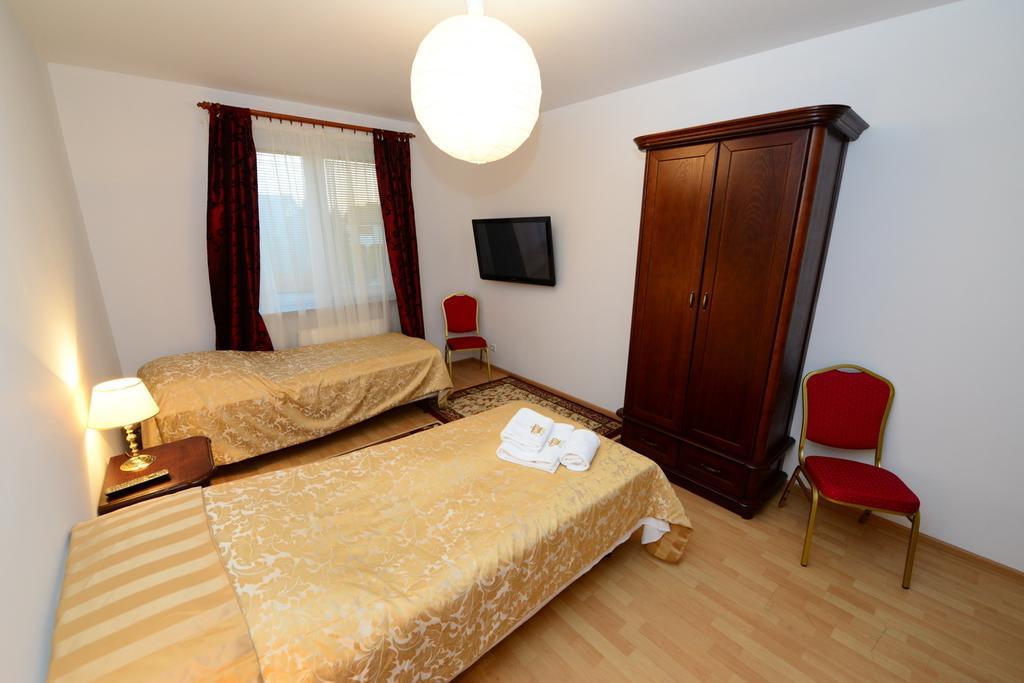 B&B Airport Modlin Nowy Dwór Mazowiecki Quarto foto